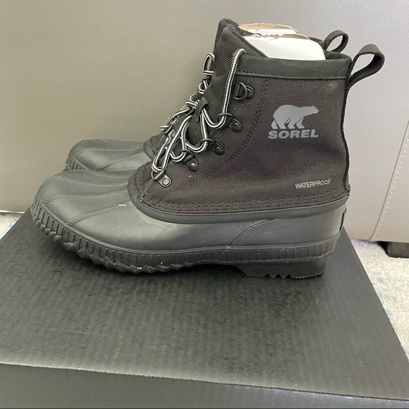 Sorel Men’s Black Waterproof Boot - Picture 6 of 15